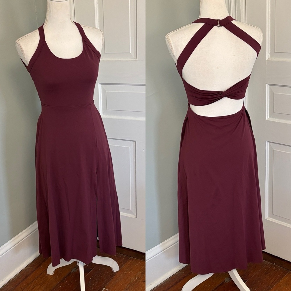 Women’s Tennis Dress Athletic Material Slit Open Back‎ Size XS